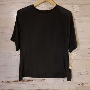 NWT Alyssa Carr black polyester blouse